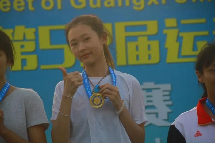 挑战与坚持的含义人间骄阳刚好